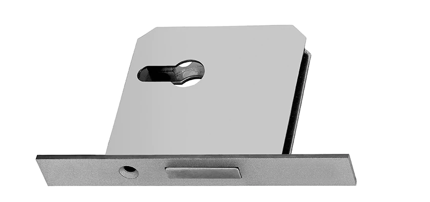 Fix A Deadbolt Door Lock in Livingston, California